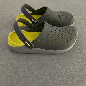 Women’s LiteStride Crocs Grey/Yellow